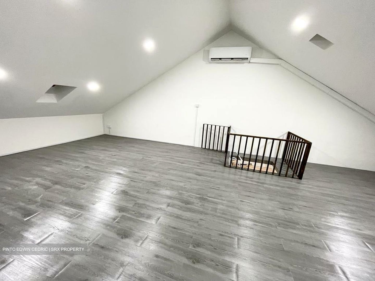 Jalan Besar (D8), Shop House #455733191